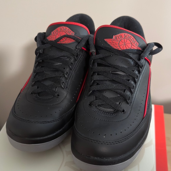 Nike Air Jordan 2 in really good shape size 10 - Picture 4 of 8